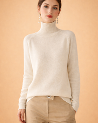 Karolina | Classic-cut turtleneck sweater